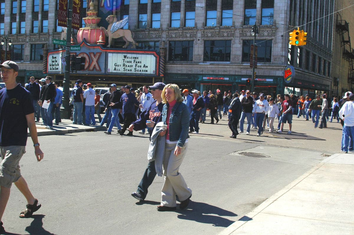 Photo of a crowd walking in front of the Fox theatre.